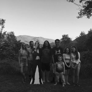 Meet your Posher, Dori